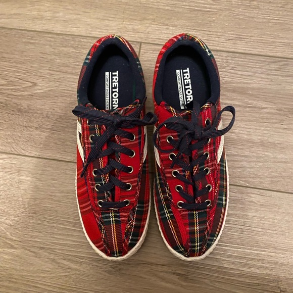 Tretorn Shoes - Like New Tretorn Nylite Plaid Sneakers